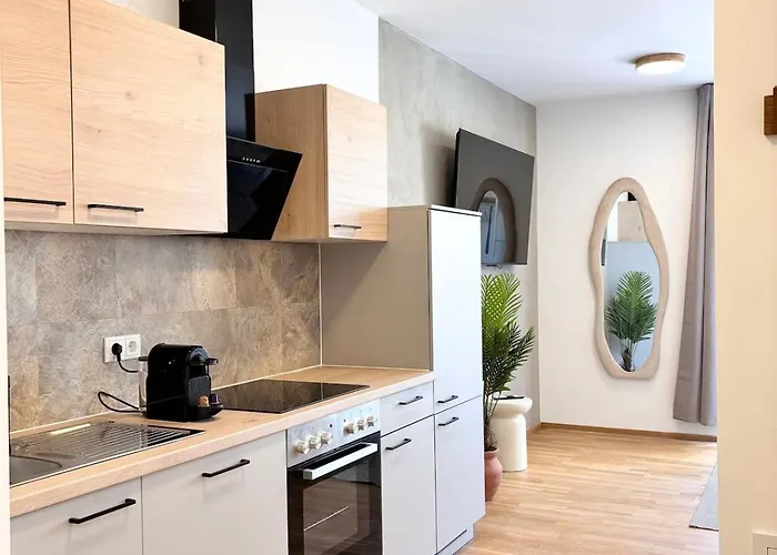 Eastside Apartment *